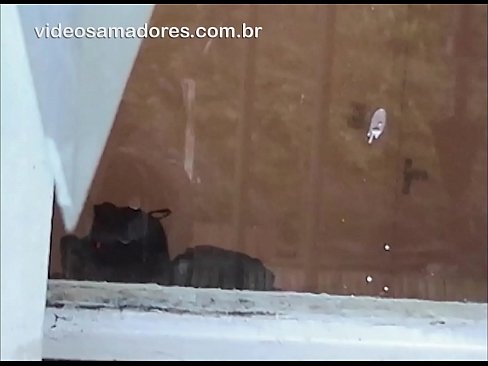 ❤️ Напален човек ја гледа својата девојка со друг дечко, снима ебано видео без да ја вознемирува двојката ️❌ Секс видео кај нас